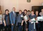Евгений Гутов поздравил сотрудников Управления финансов с профессиональным праздником